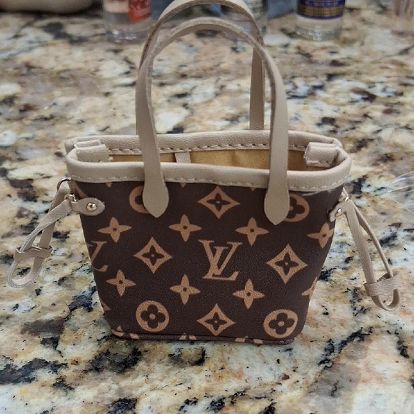 Labubu Louis Vuitton Brown and Tan Monogram Tote - Picture 2 of 4